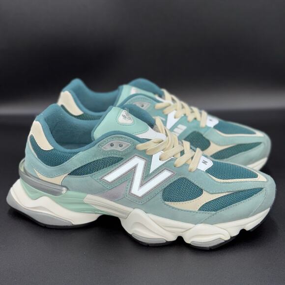 New Balance 9060 New Spruce Salt Marsh - Picture 1 of 5